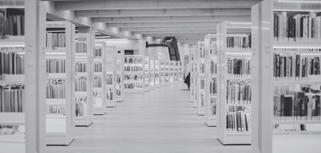 Black and white photo of a library.