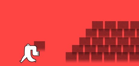 A yeti carrying a small/actionable piece