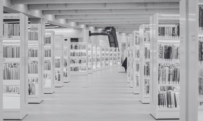 Black and white photo of a library.